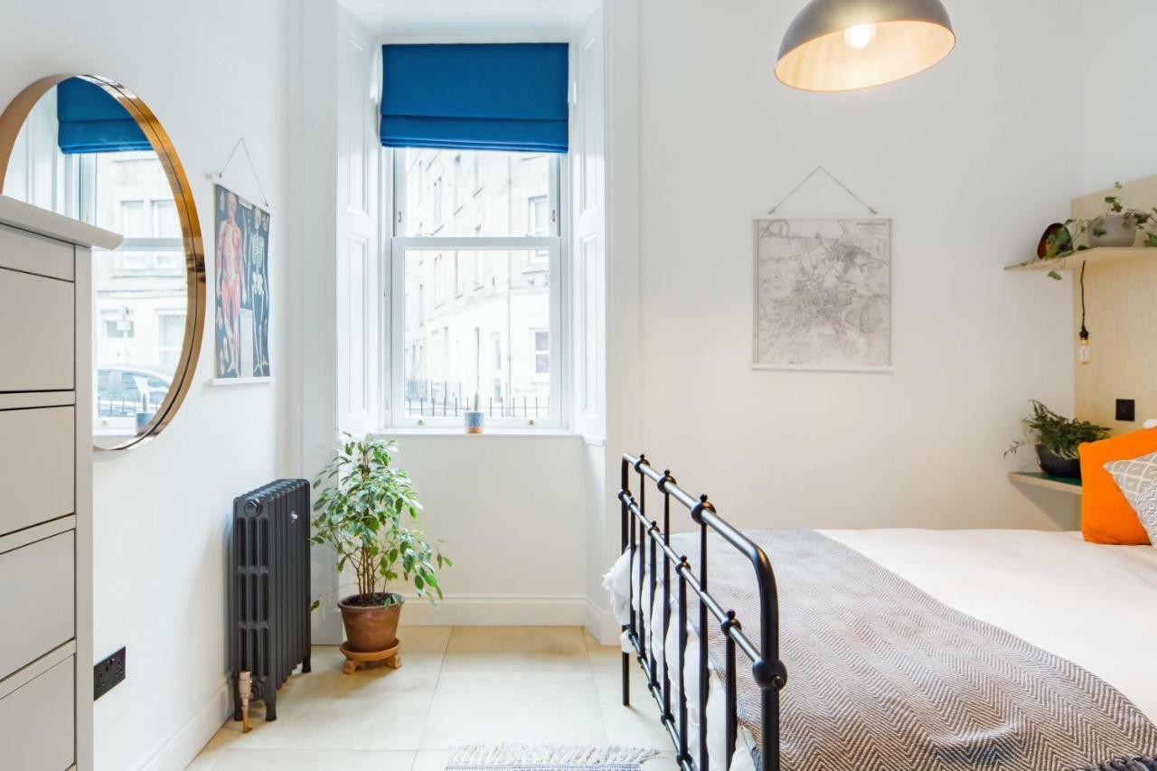 The Plywood Flat, Modern Style In A Traditional Tenement EDI Buitenkant foto